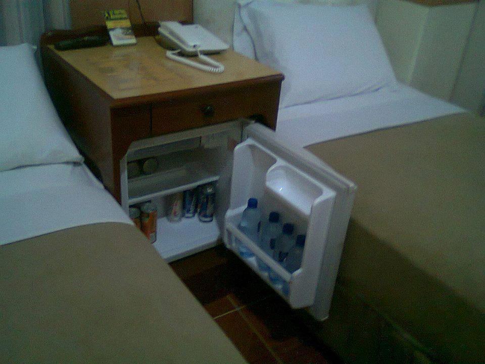 Golden Stallion Suites Cagayan de Oro Esterno foto
