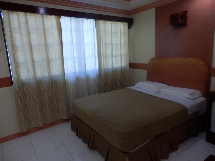 Golden Stallion Suites Cagayan de Oro Esterno foto